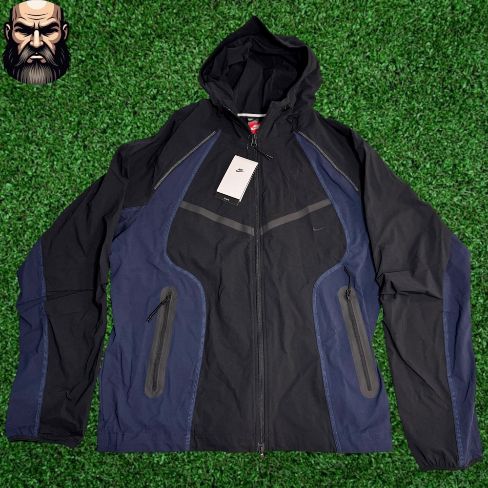 Nike Tech Dri-FIT Woven Color-Block Windrunner Jacket IH8461-010 Men's Medium